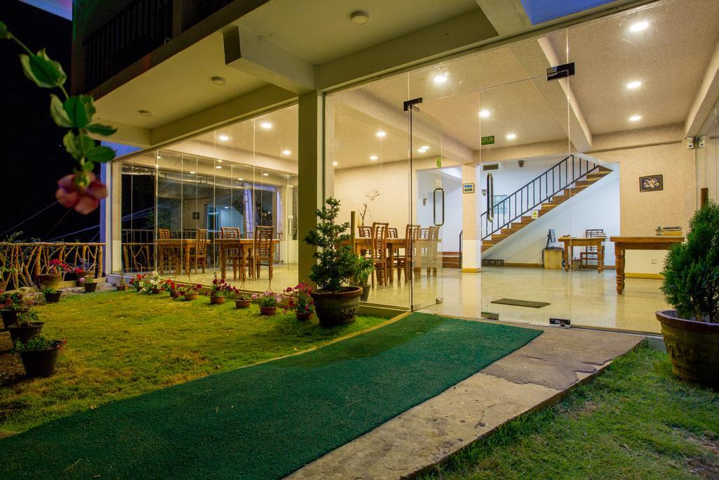 The Tenth Hotel إيلا المظهر الخارجي الصورة