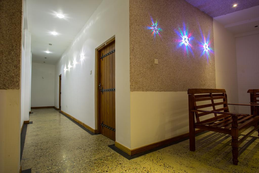 The Tenth Hotel إيلا المظهر الخارجي الصورة